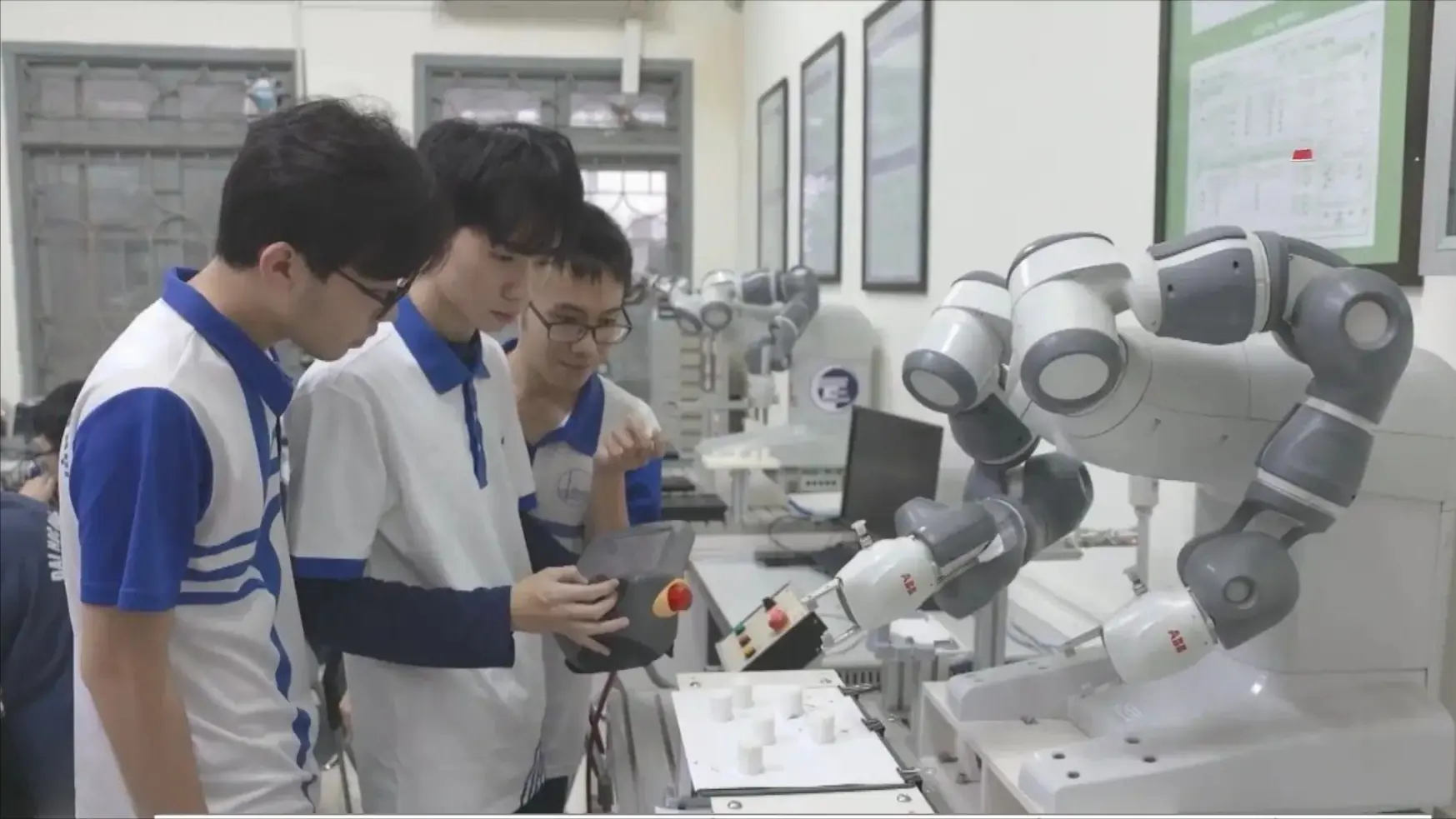 Xây dựng đại học tinh hoa đẳng cấp quốc tế